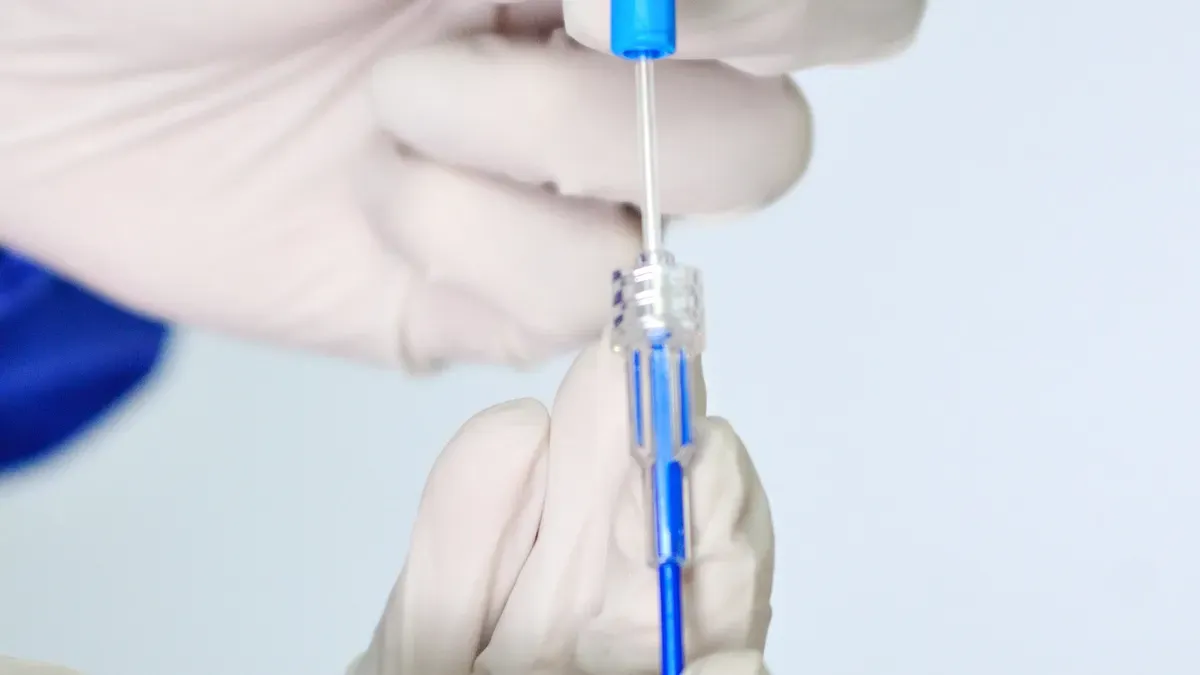 A quoi sert une aiguille de distribution TT ?